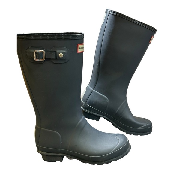 Hunter Classic Black Waterproof Boots size 4 USA - Picture 4 of 11
